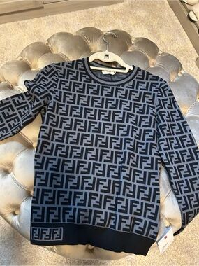 Fendi gray sweater